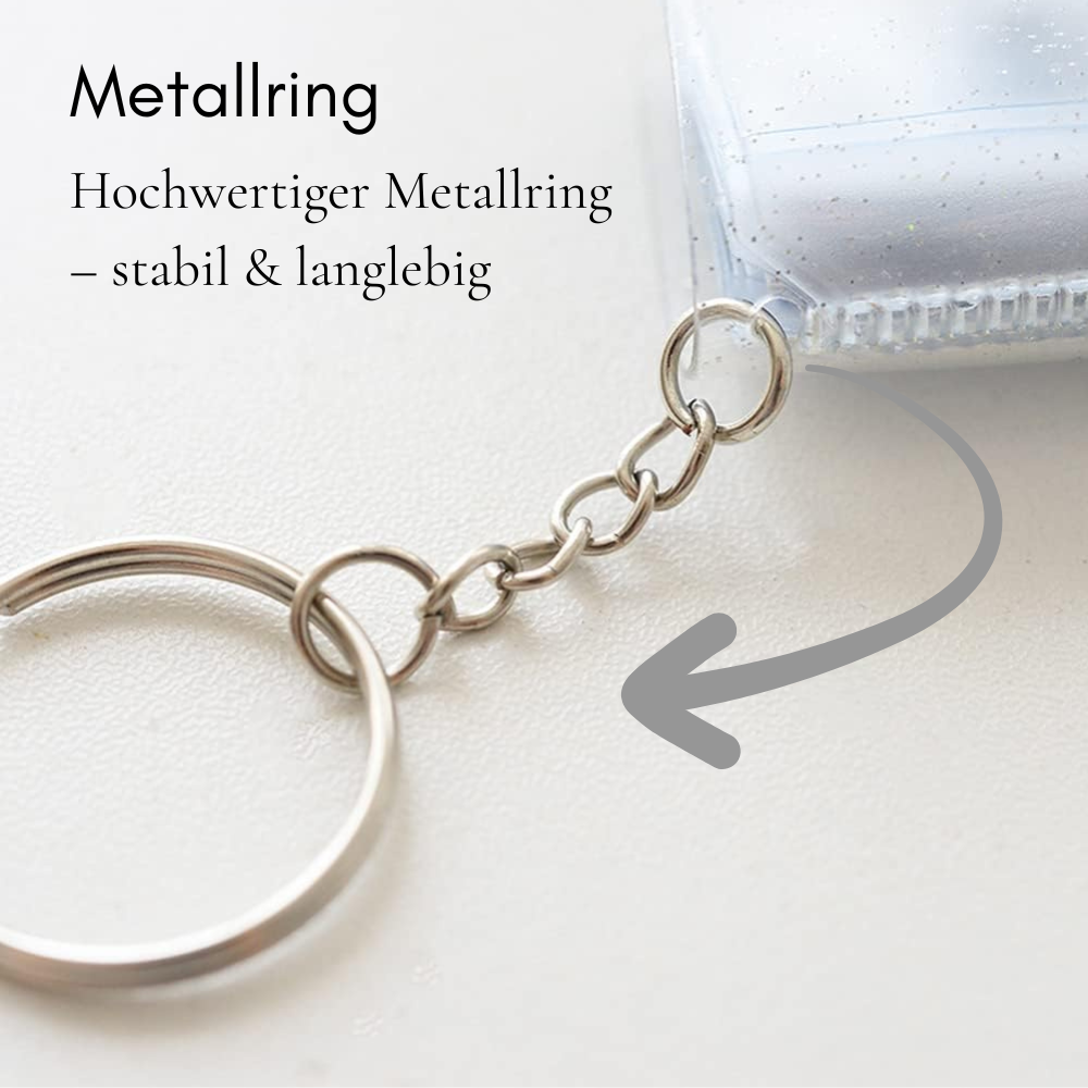 Mini photo album keychain without photos